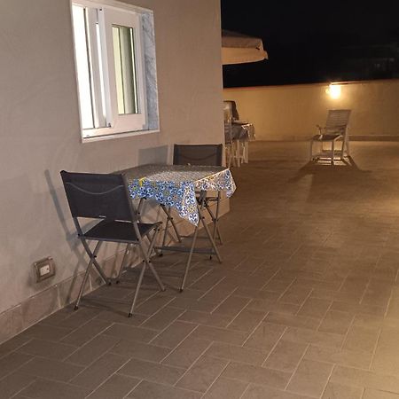 Ferienwohnung Il Rifugio Degli Artisti Neapel Exterior foto