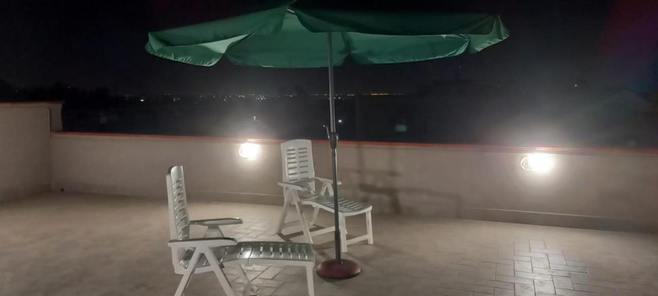 Ferienwohnung Il Rifugio Degli Artisti Neapel Exterior foto
